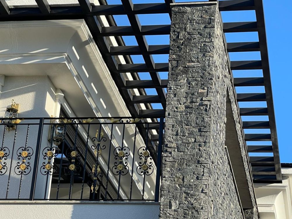 sacada-pergolado-de-inox-metal-ferro-sos-metalurgica-foz-do-iguaçu-5(1).jpg