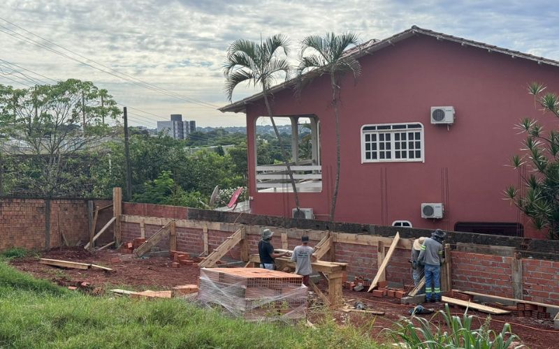 como-fazer-muro-de-arrimo-contrate-agora-a-sos-construir-em-foz-do-iguaçu-1.jpg